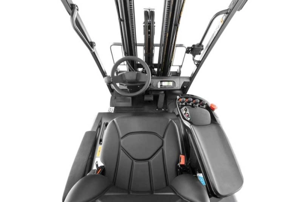 bobcat-b20x-7-plus-xe-nang-dien-2-tan-7-1