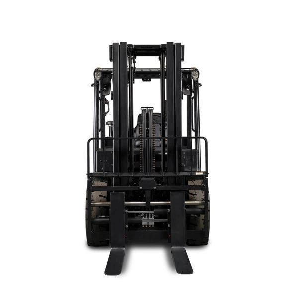 bobcat-d50sc-9-2024-xe-nang-dau-5-tan-3